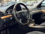 Mercedes E 300-21