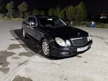 Mercedes E 220-1