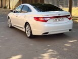 Hyundai Grandeur-10