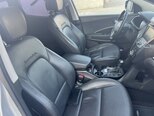 Hyundai Santa Fe-12