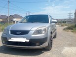 Kia Rio-4