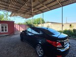 Hyundai Accent-12