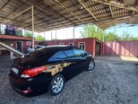 Hyundai Accent-11