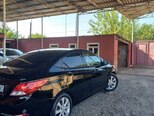 Hyundai Accent-13