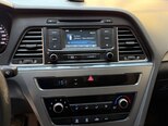 Hyundai Sonata-16