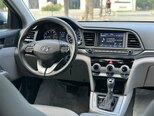 Hyundai Elantra-16