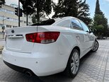 Kia Cerato-5