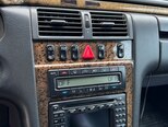 Mercedes E 280-7