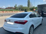 Kia Cerato-3