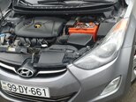 Hyundai Elantra-3