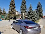 Hyundai Elantra-5