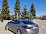 Hyundai Elantra-7