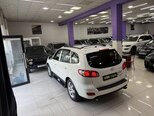 Hyundai Santa Fe-14