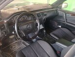 Mercedes E 230-3
