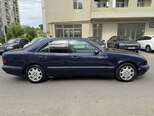 Mercedes E 220-5