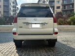 Toyota Land Cruiser Prado-3