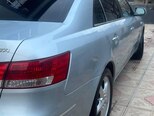 Hyundai Sonata-4