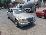 Mercedes 200 D-1