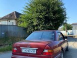 Mercedes E 300-4