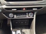Hyundai Sonata-14