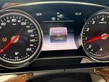 Mercedes E 300-9