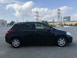 Nissan Tiida-5
