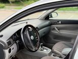 Volkswagen Passat-5