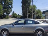 Volkswagen Passat-13