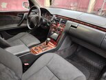 Mercedes E 220-8