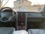 Mercedes E 270-3