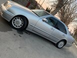 Mercedes E 270-7