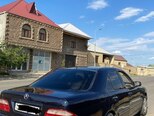 Mercedes E 240-5