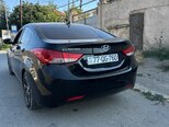 Hyundai Elantra-9