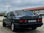 Mercedes 190-2