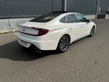 Hyundai Sonata-6