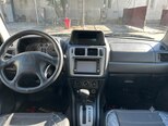 Mitsubishi Pajero io-8