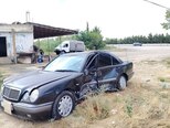 Mercedes E 200-1