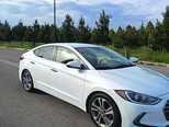 Hyundai Elantra-6