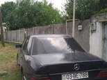 Mercedes 200 D-7