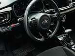 Kia Rio-10