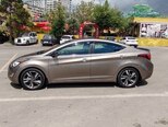 Hyundai Elantra-3
