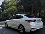Hyundai Accent-6