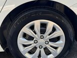 Hyundai Accent-13