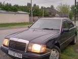 Mercedes 200 D-1