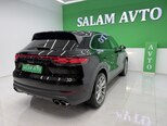 Porsche Cayenne-4