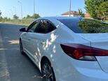 Hyundai Elantra-4
