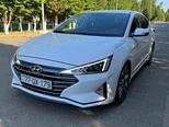Hyundai Elantra-2