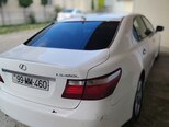 Lexus LS 460-8