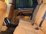 Porsche Cayenne GTS-10