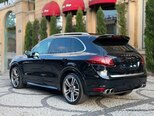 Porsche Cayenne GTS-8